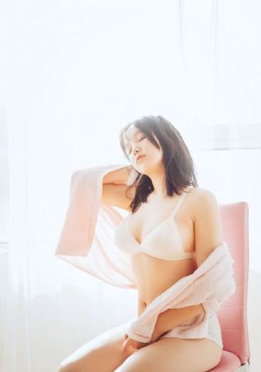 欧美发型女生_BD国语完整在线观看