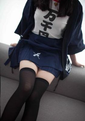 头像黑白欧美女头像_高清在线播放