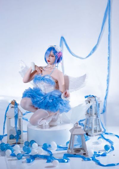 欧美女直播_BD英语免费全集观看