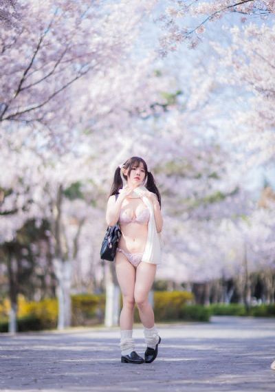 欧美夜夜在线_1080P迅雷电影在线