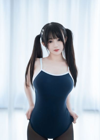 欧美双麻花辫教程视频_超清免费播放