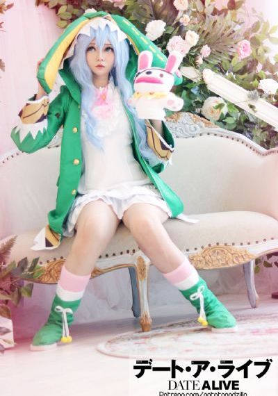 欧美色妞xx_4K在线视频观看