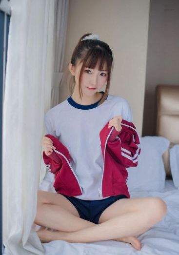 黄色欧美妆粉底液推荐_BD国语免费观看最新