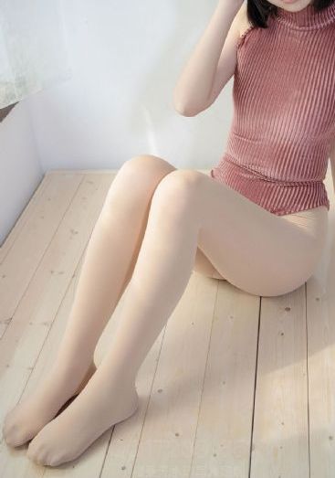 丝袜脚好紧老师_全集在线观看