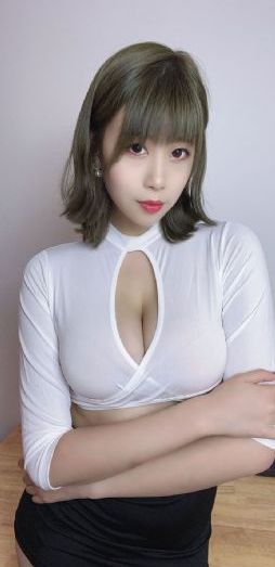 日韩图片区在线_DVD免费观看