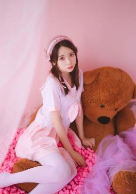 欧美嘉地板_BD英语免费在线播放