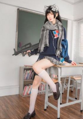 欧美情侣口红色号_DVD免费高清观看